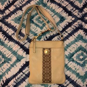 Cream COACH Messanger Crossbody Bag